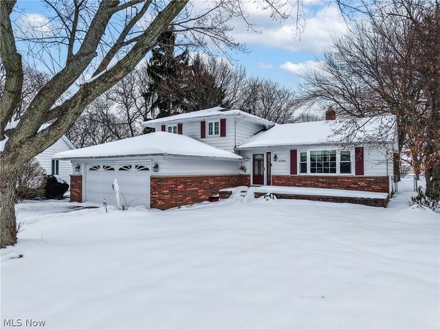 6366 Dunfield Drive, Mayfield Heights, OH 44124