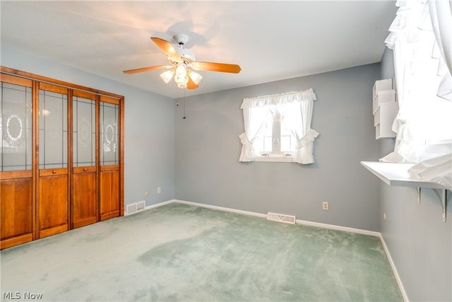 6366 Dunfield Drive, Mayfield Heights, OH 44124