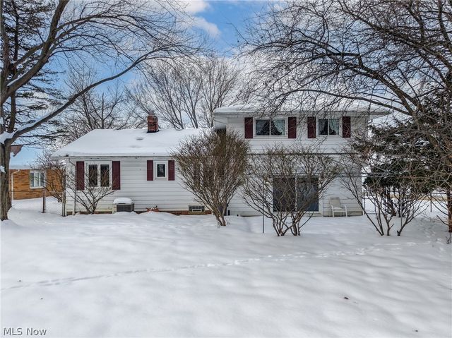 6366 Dunfield Drive, Mayfield Heights, OH 44124