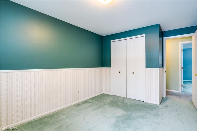 6366 Dunfield Drive, Mayfield Heights, OH 44124