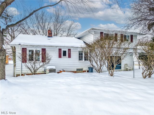 6366 Dunfield Drive, Mayfield Heights, OH 44124