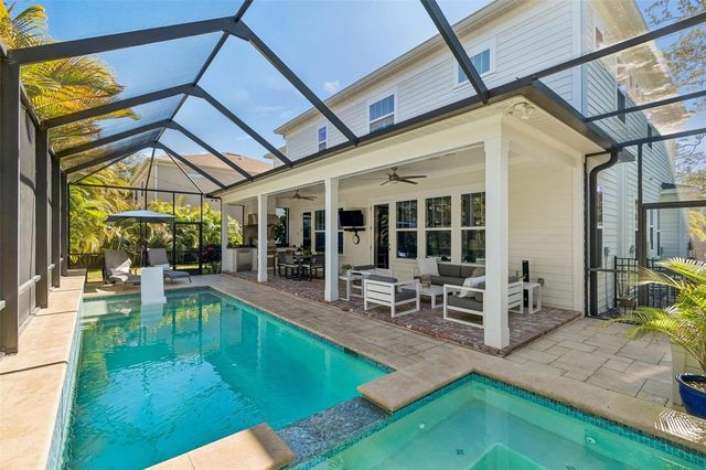 2907 W HAWTHORNE ROAD, Tampa, FL 33611