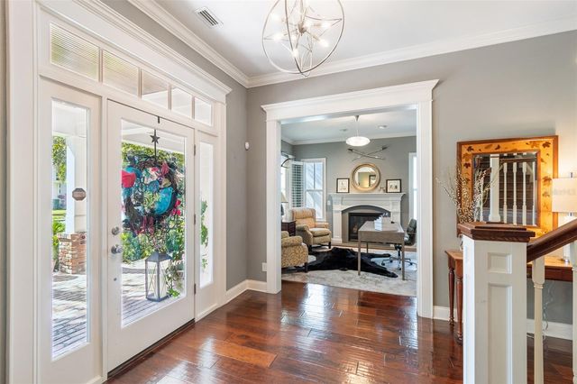 2907 W HAWTHORNE ROAD, Tampa, FL 33611