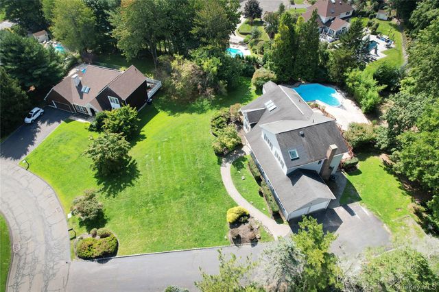 3 Lenni Lenape Court, Stony Point, NY 10980