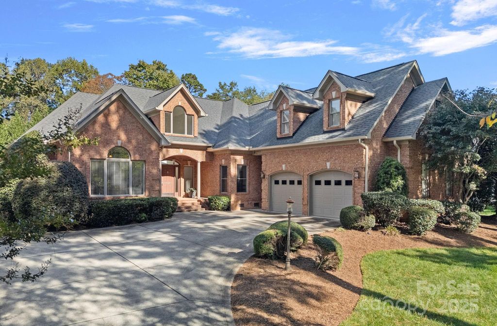 107 Kenway Loop, Mooresville, NC 28117