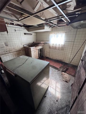 1200 Gruner Place, Pagedale, MO 63133