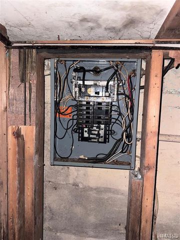 1200 Gruner Place, Pagedale, MO 63133