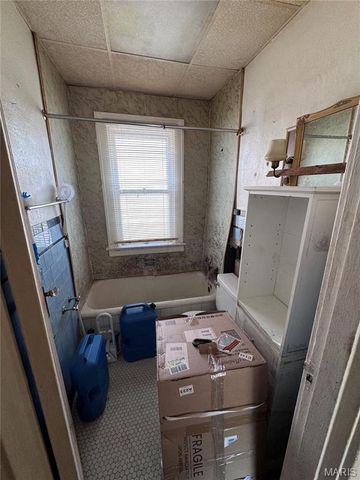 1200 Gruner Place, Pagedale, MO 63133