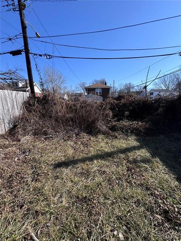 1200 Gruner Place, Pagedale, MO 63133