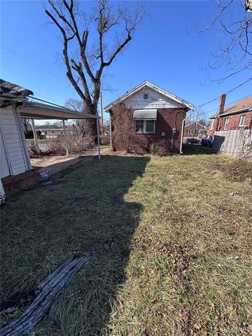 1200 Gruner Place, Pagedale, MO 63133