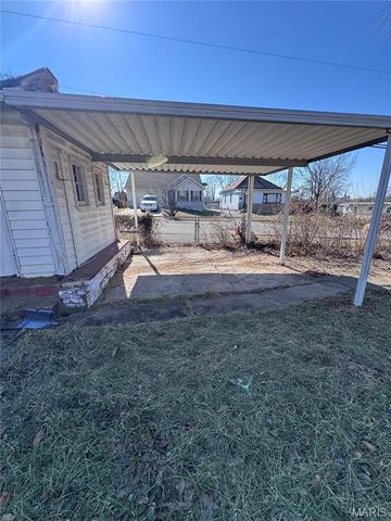 1200 Gruner Place, Pagedale, MO 63133