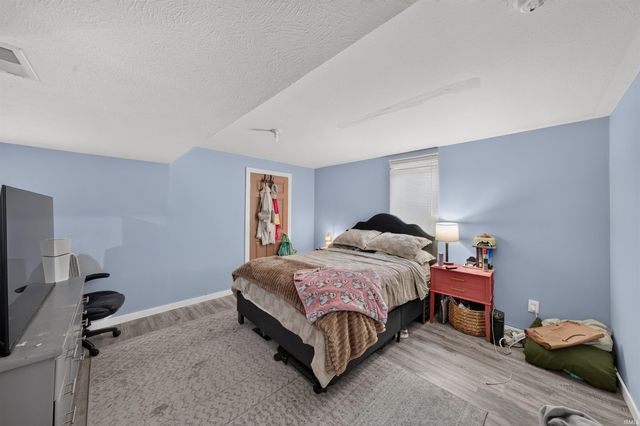 29875 Tealwood Drive, Elkhart, IN 46514