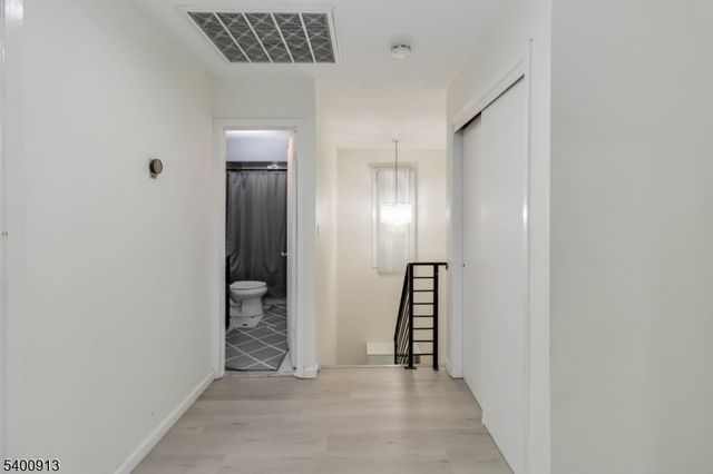 1 Wenonah Ave, Rockaway Twp., NJ 07866