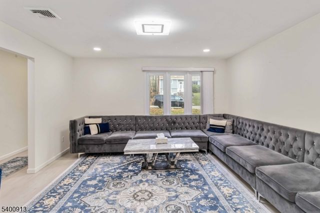 1 Wenonah Ave, Rockaway Twp., NJ 07866