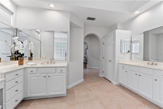 8502 VERESE COURT, Orlando, FL 32836