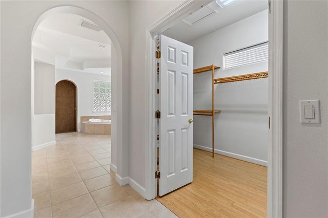 8502 VERESE COURT, Orlando, FL 32836