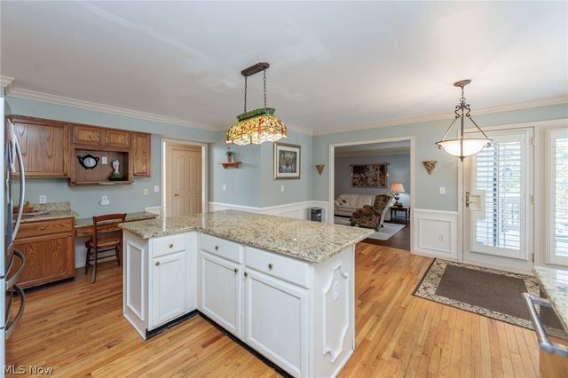 19475 Cavendish Court, North Royalton, OH 44133