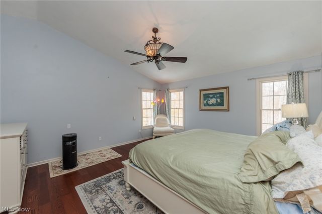 19475 Cavendish Court, North Royalton, OH 44133