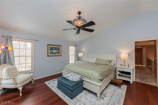 19475 Cavendish Court, North Royalton, OH 44133