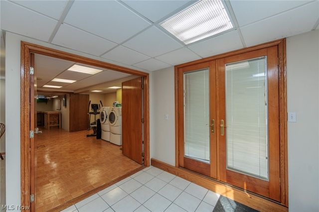 19475 Cavendish Court, North Royalton, OH 44133