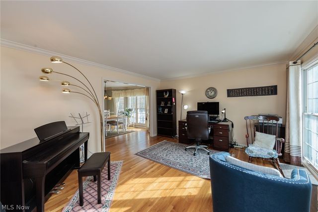 19475 Cavendish Court, North Royalton, OH 44133