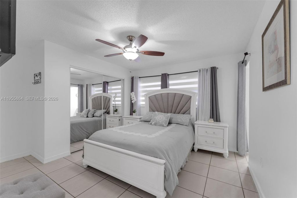 Image 12 of property listing at 4321 SW 138th Ct, Miami, FL 33175