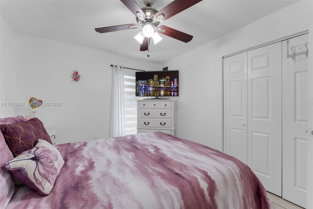 Image 18 of property listing at 4321 SW 138th Ct, Miami, FL 33175