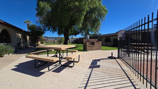 6739 N 16TH Street 14, Phoenix, AZ 85016