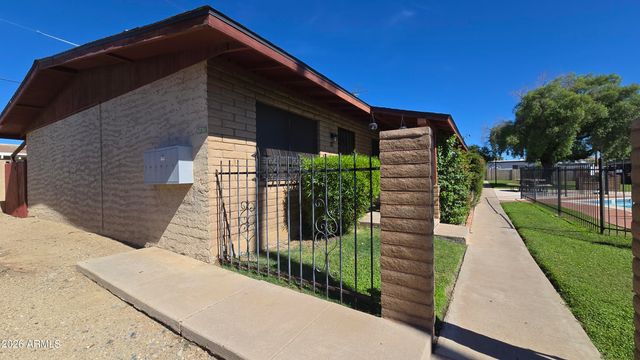 6739 N 16TH Street 14, Phoenix, AZ 85016