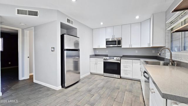 6739 N 16TH Street 14, Phoenix, AZ 85016