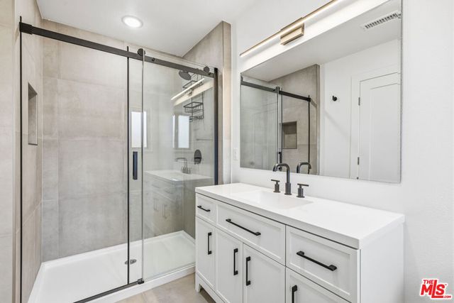 22320 Itasca Street, Chatsworth, CA 91311