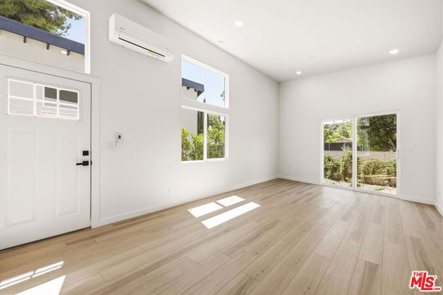 22320 Itasca Street, Chatsworth, CA 91311