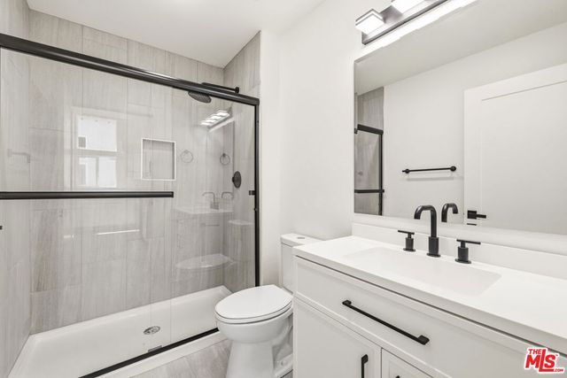 22320 Itasca Street, Chatsworth, CA 91311