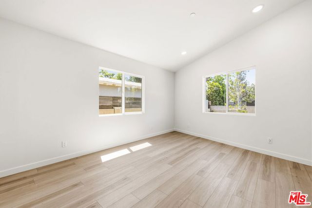 22320 Itasca Street, Chatsworth, CA 91311