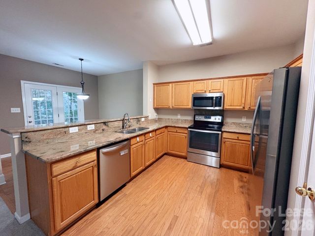 2020 Galty Lane, Charlotte, NC 28270