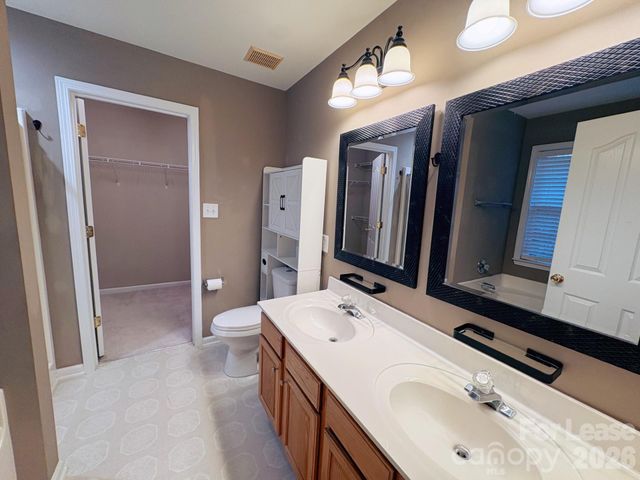 2020 Galty Lane, Charlotte, NC 28270