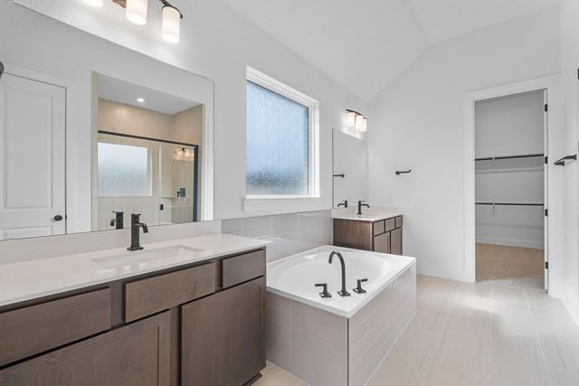 408 Texas Sky DR, Georgetown, TX 78628