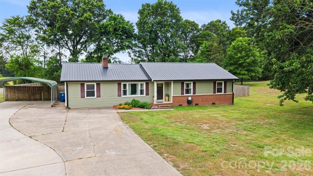 3832 Elkwood Court, Concord, NC 28025