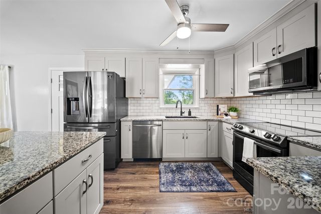 3832 Elkwood Court, Concord, NC 28025