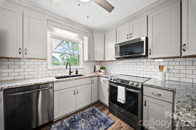 3832 Elkwood Court, Concord, NC 28025