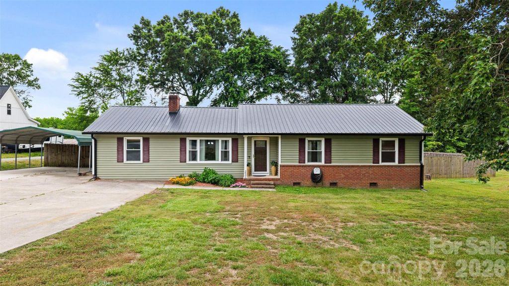 3832 Elkwood Court, Concord, NC 28025