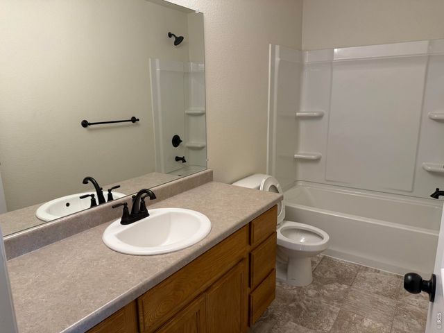 822 Finch Dr, Severance, CO 80550