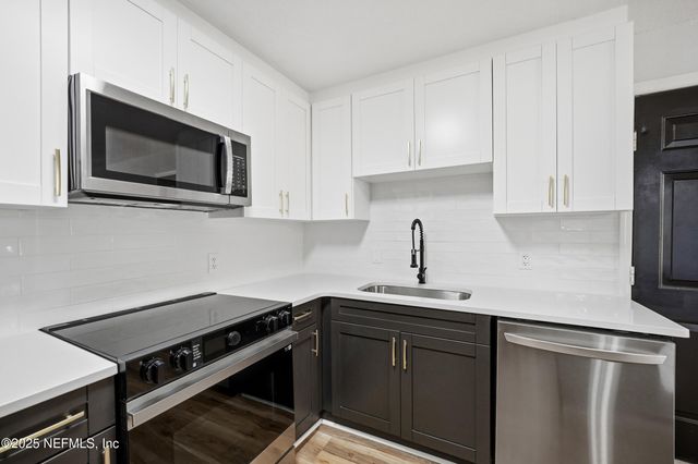 1217 SPRUCE Street, Green Cove Springs, FL 32043