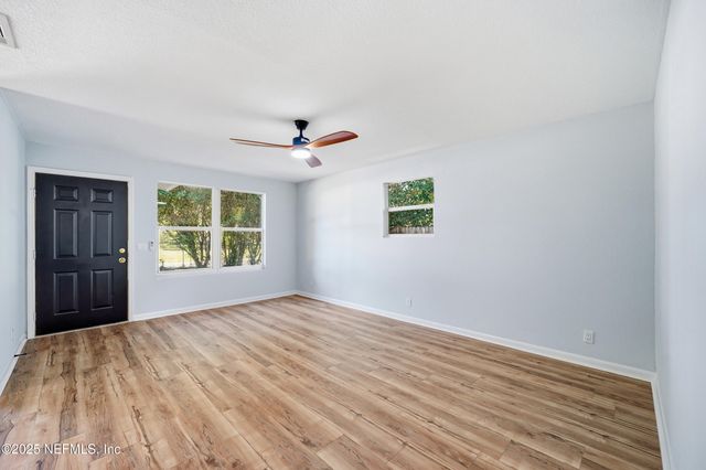 1217 SPRUCE Street, Green Cove Springs, FL 32043