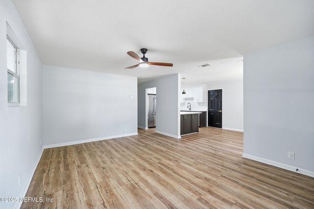 1217 SPRUCE Street, Green Cove Springs, FL 32043