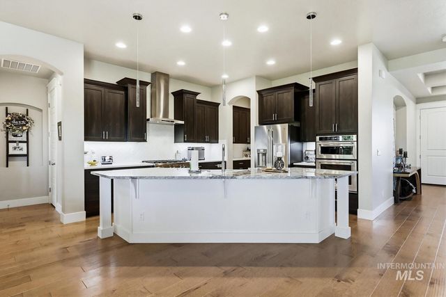 2097 N World Cup Way, Eagle, ID 83616