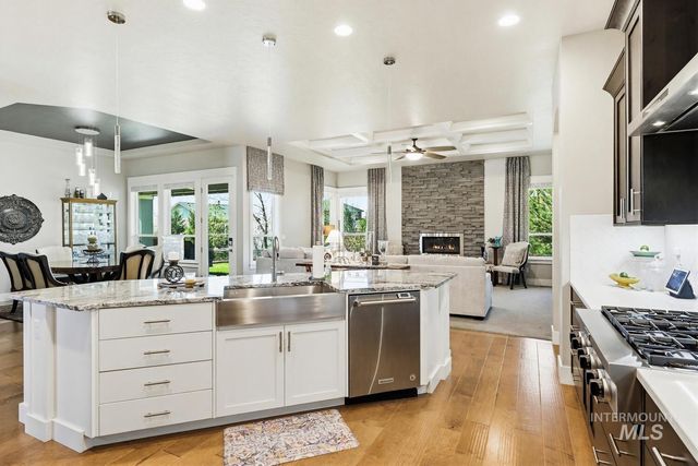 2097 N World Cup Way, Eagle, ID 83616