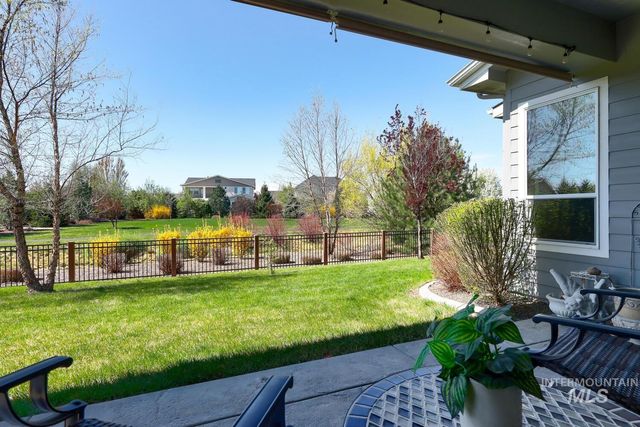 2097 N World Cup Way, Eagle, ID 83616