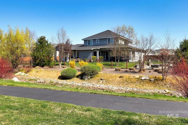 2097 N World Cup Way, Eagle, ID 83616