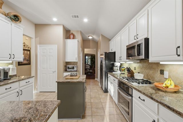 7201 Northern Lights Court, Plano, TX 75074